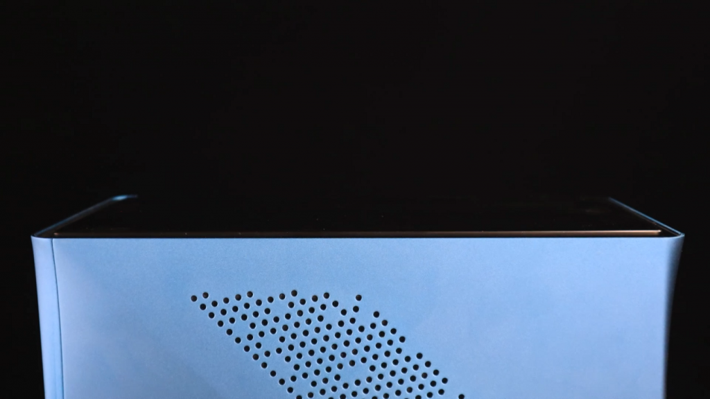  嬌俏有腰身 Fractal Design Era ITX 穠纖合度的小巧機殼