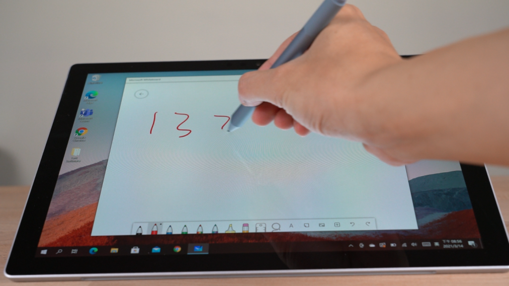 為商務而生還是微軟跳高前的深蹲？Microsoft Surface Pro 7+ 開箱測試