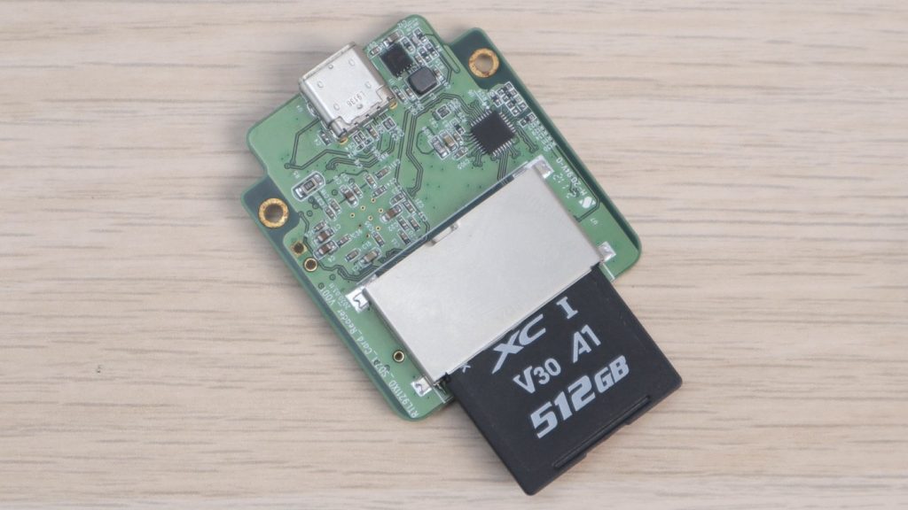 一張高速 SD 記憶卡多少錢？有你想不到的速度 PHISON PS5017
