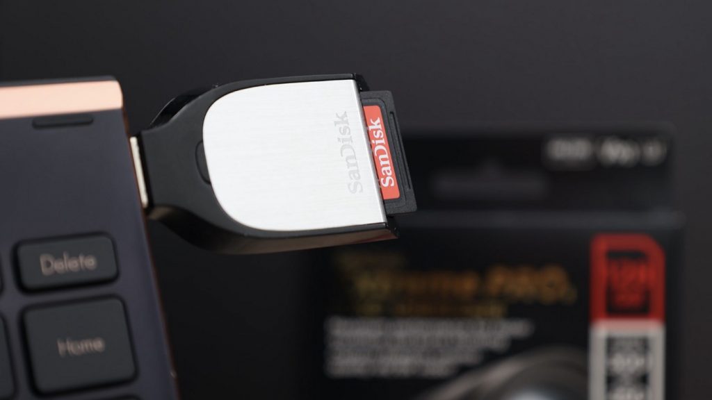 「開箱」專業記憶卡真的能達到 300MB/s 速度！