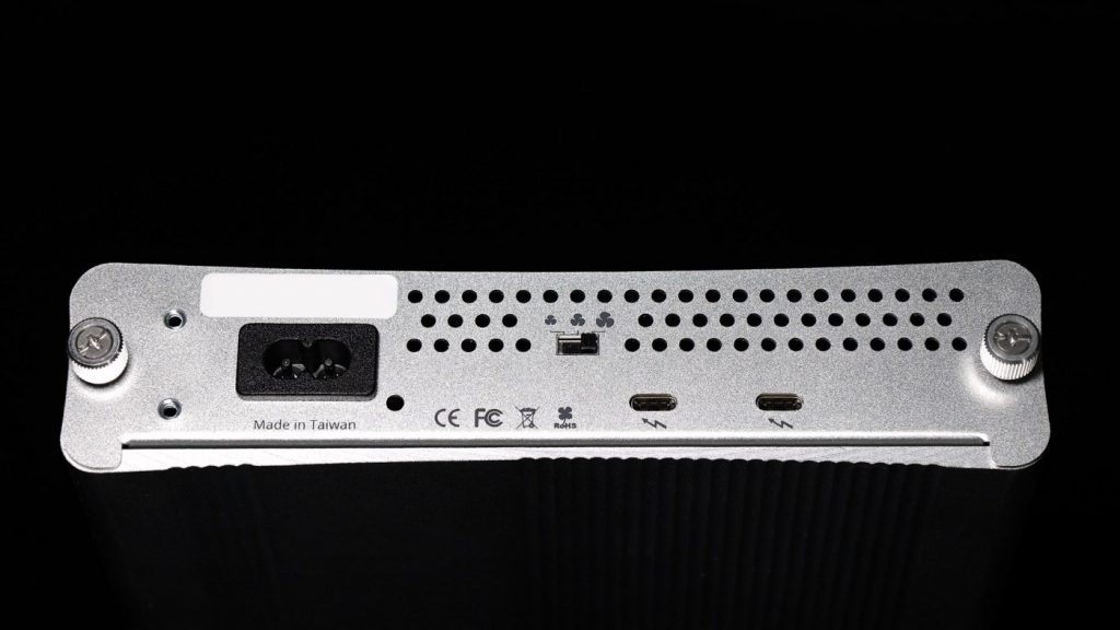 獨家秘技，單條速度即可達 1500MB/s　Netstor NA622TB3 搭配 P5 Plus 8TB SSD 外接實作