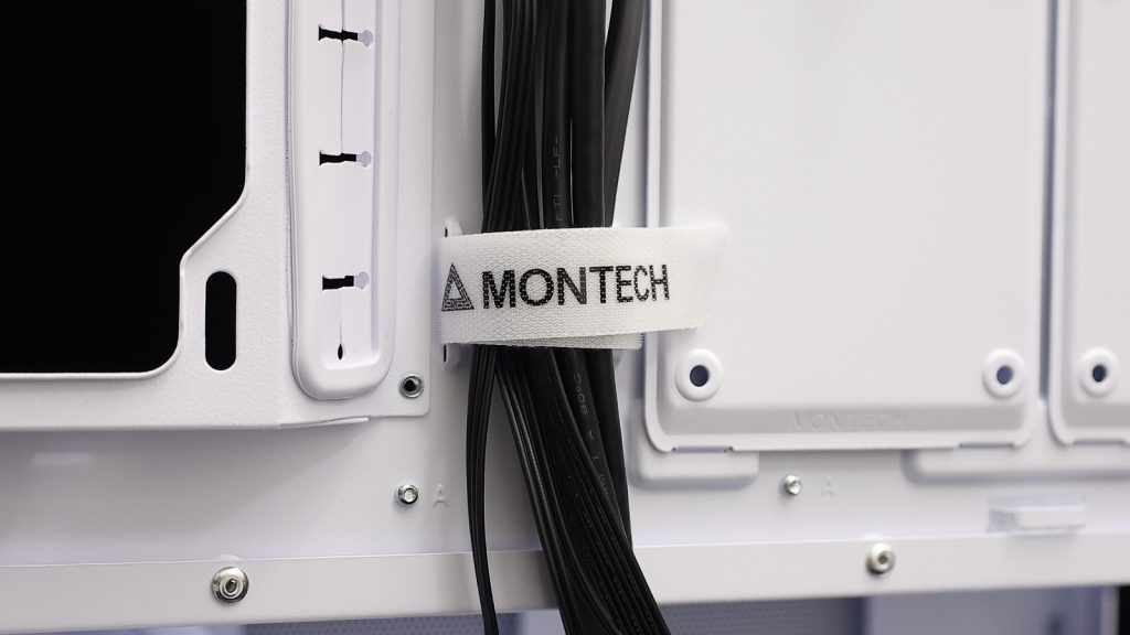 散熱進化 Montech SKY TWO GX 前置預裝三顆 140 風扇